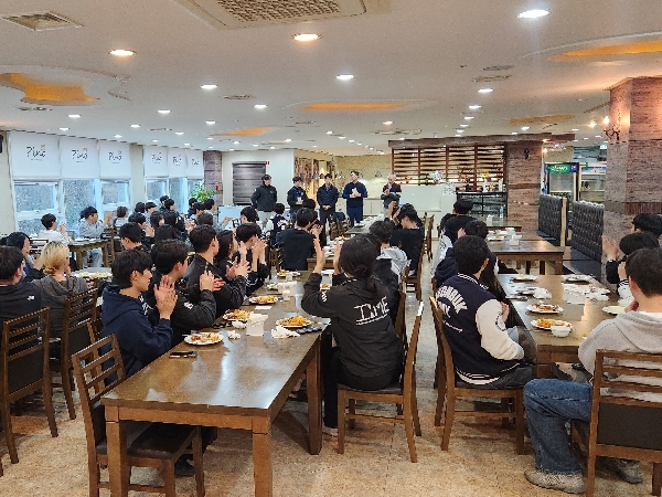 2025 정보소재공학전공 MT (3) 대표이미지